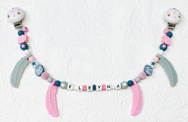 Wagenkette Silikon *Federn & Stars Pastellrosa-hellgrau* mit Namen