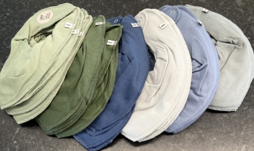 Pippi Lätzli bedruckt grau *Boho Hase* mehrfarbig