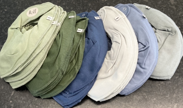 Pippi Lätzli bedruckt *Boho Kreis Herzli* einfarbig