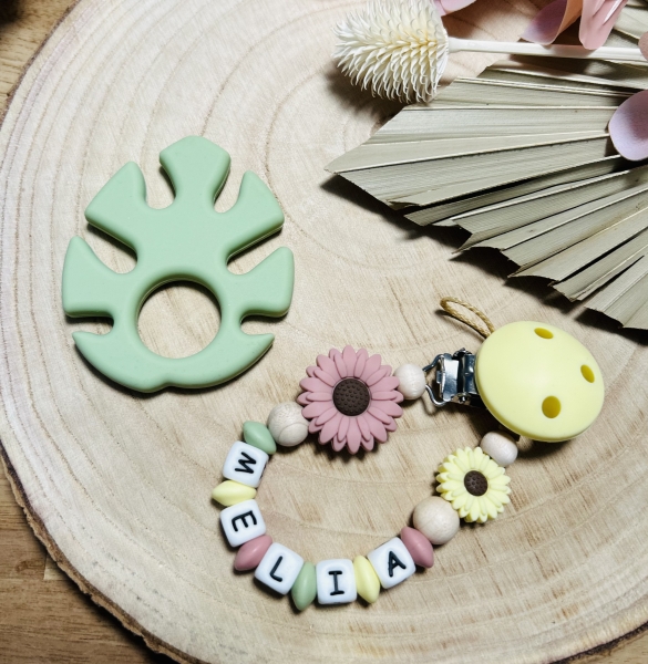 Schnullerkette Silikon *Flowers blush-pastellgelb* mit Namen